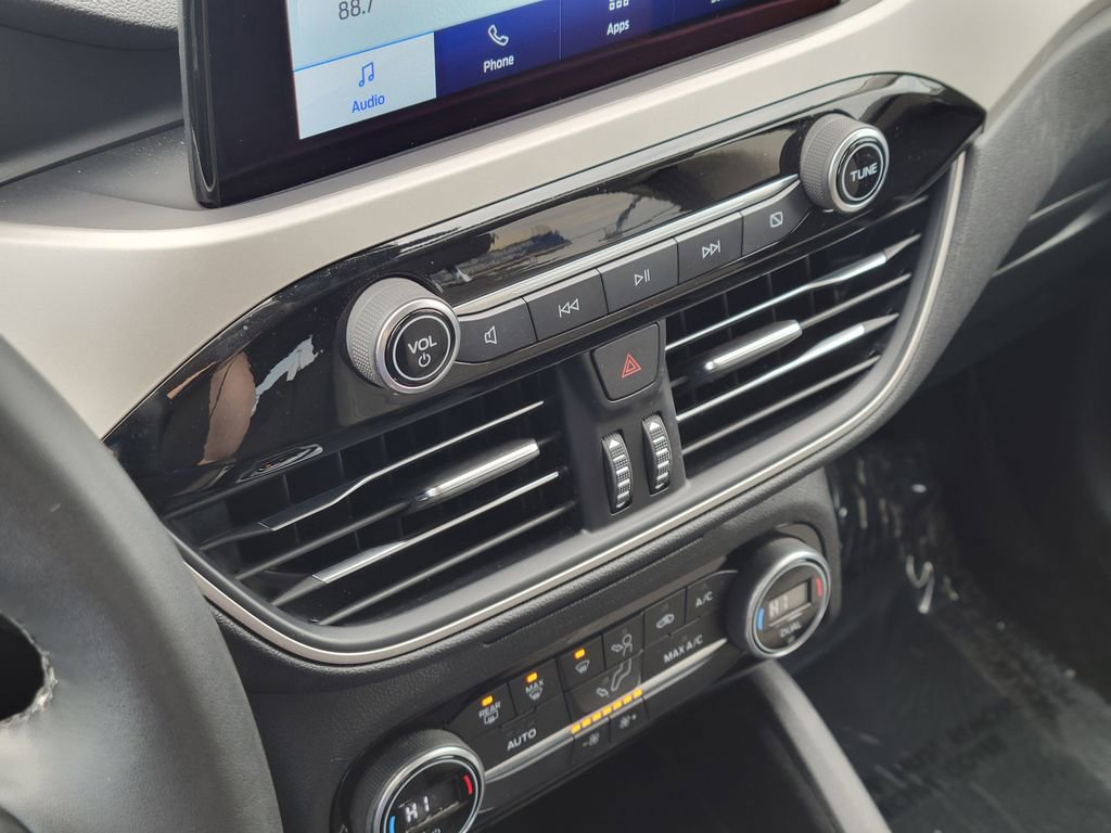 Certified 2021 Ford Escape SE w/ Convenience Package image 18