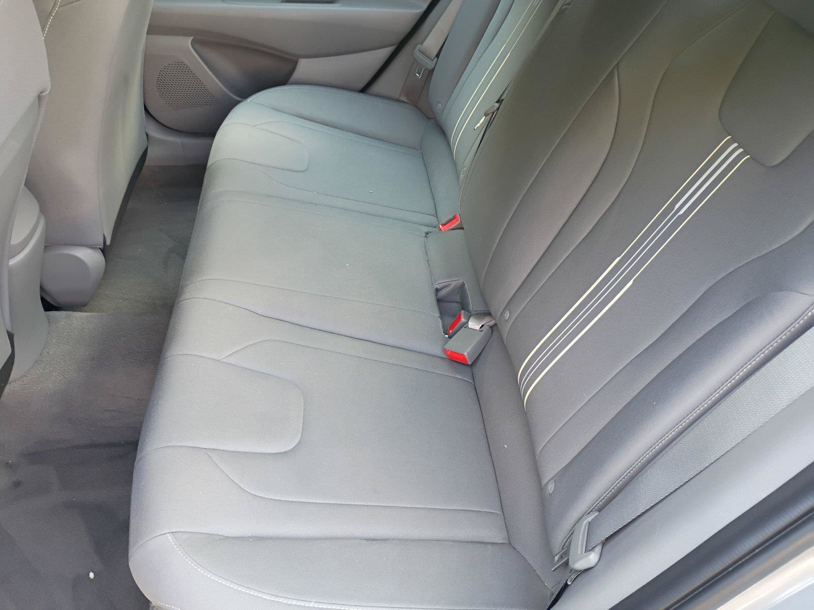Used 2023 Hyundai Elantra SEL w/ Convenience Package FWD image 16
