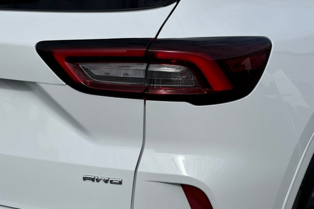 Certified 2023 Ford Escape ST-Line image 24