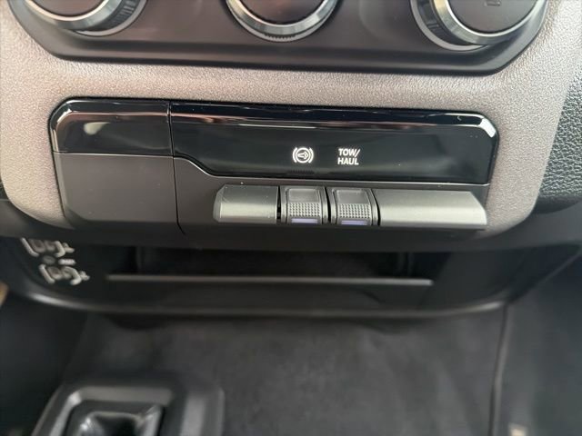 Used 2023 RAM 2500 Tradesman AWD/4WD image 28