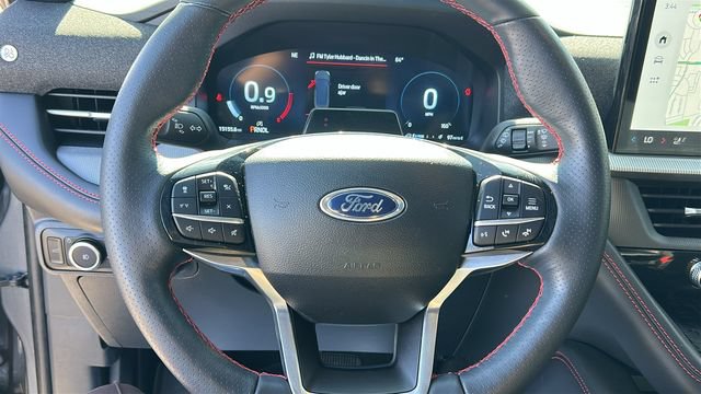 Certified 2025 Ford Explorer ST-Line w/ Premium Package RWD image 21
