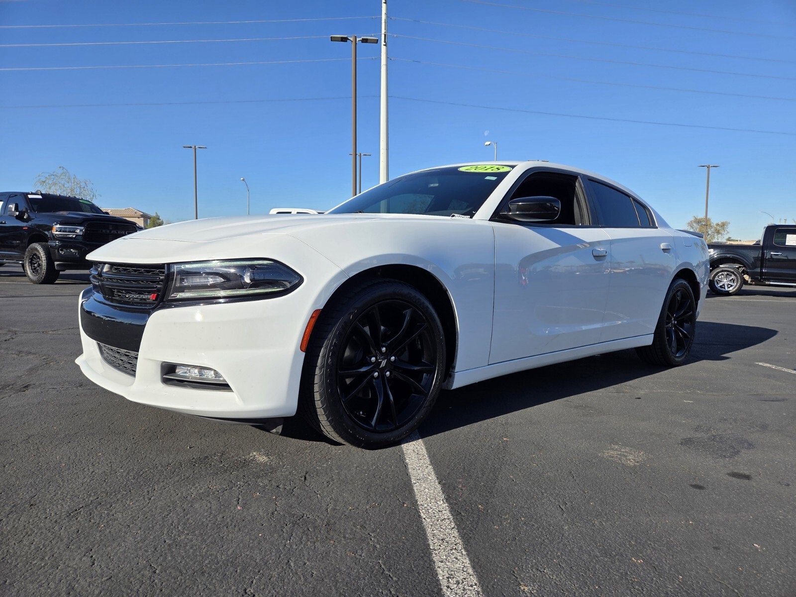 Used 2018 Dodge Charger SXT Plus w/ Blacktop Package image 2