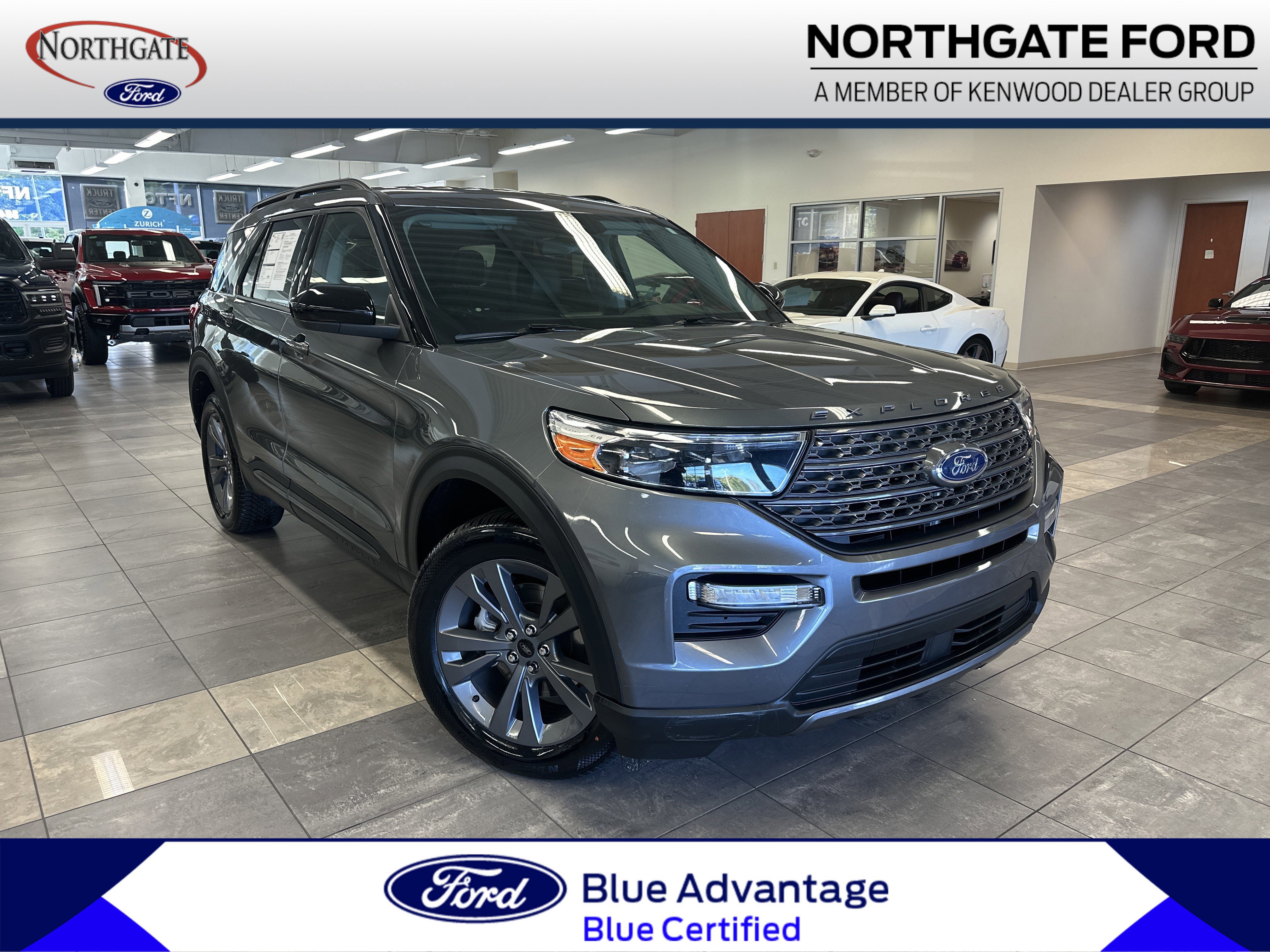 Certified 2022 Ford Explorer XLT w/ Equipment Group 202A image 7