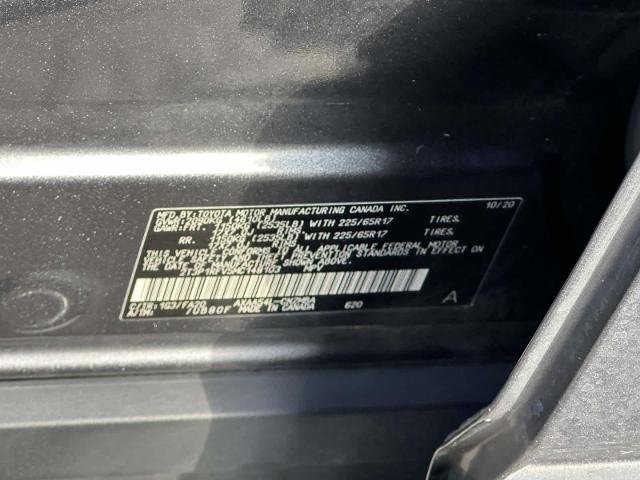 Used 2021 Toyota RAV4 XLE AWD/4WD image 25