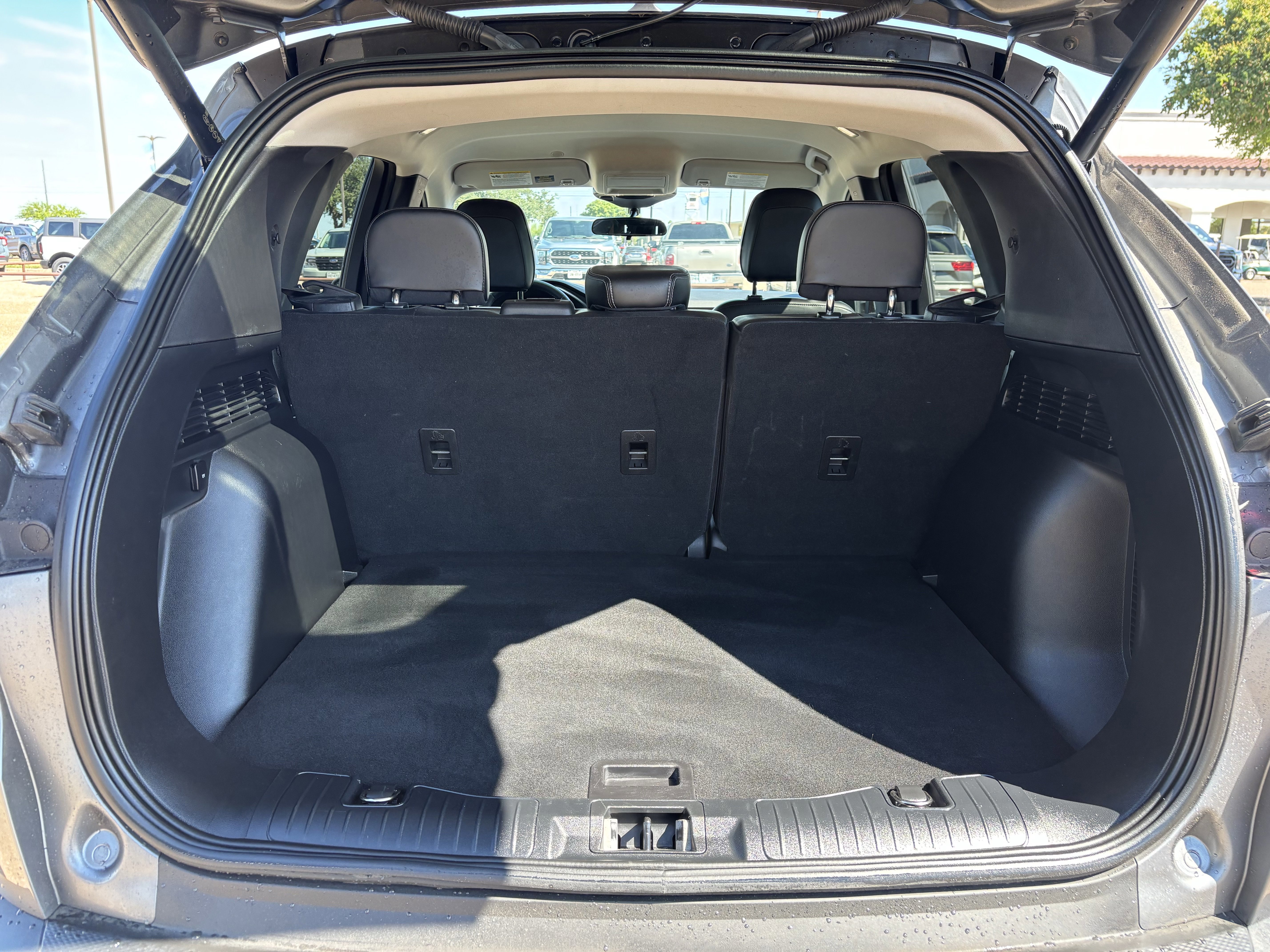 Certified 2023 Ford Escape SE image 18