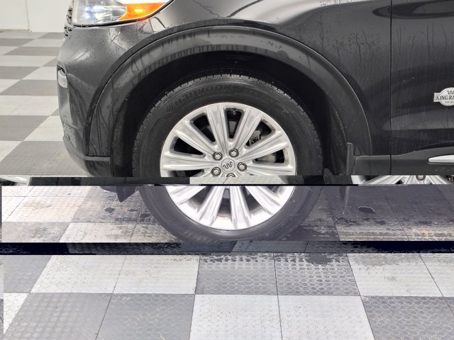 Certified 2022 Ford Explorer King Ranch w/ Technology Package AWD/4WD image 8