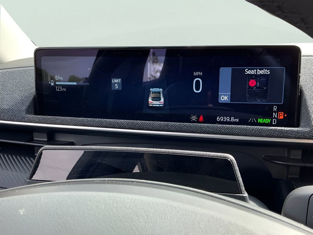 Certified 2025 Ford Mustang Mach-E Premium image 33