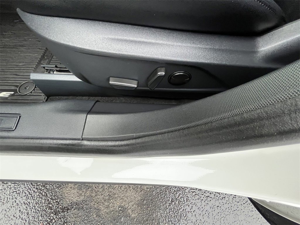 Certified 2024 Ford Mustang Mach-E Premium image 11