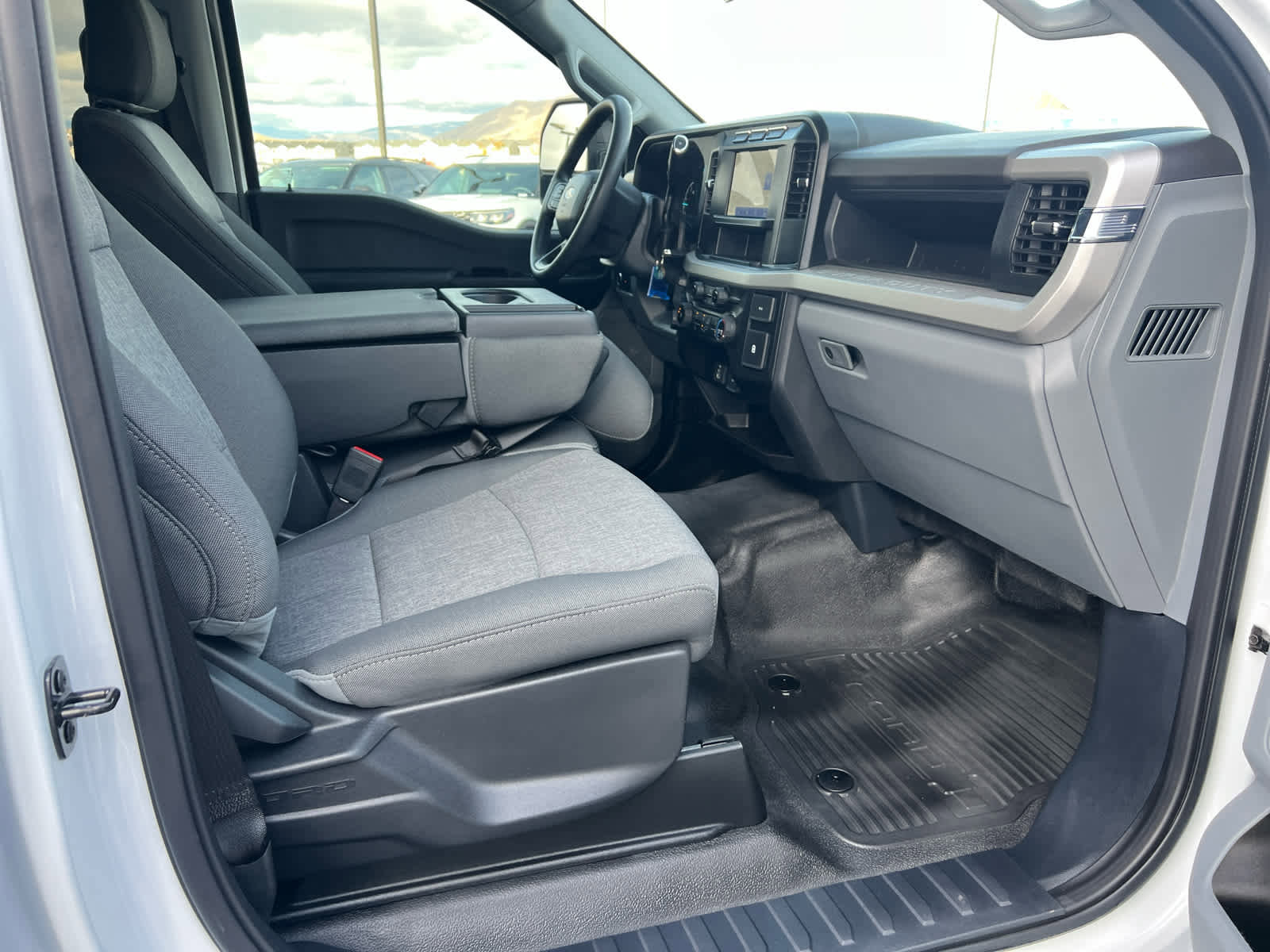 Certified 2024 Ford F250 XL image 17