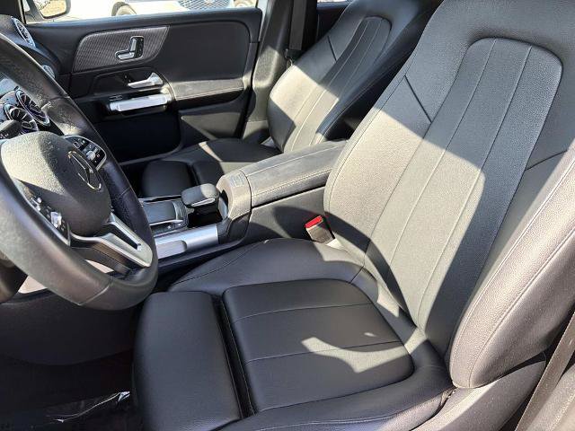 Used 2022 Mercedes-Benz GLB 250 image 20