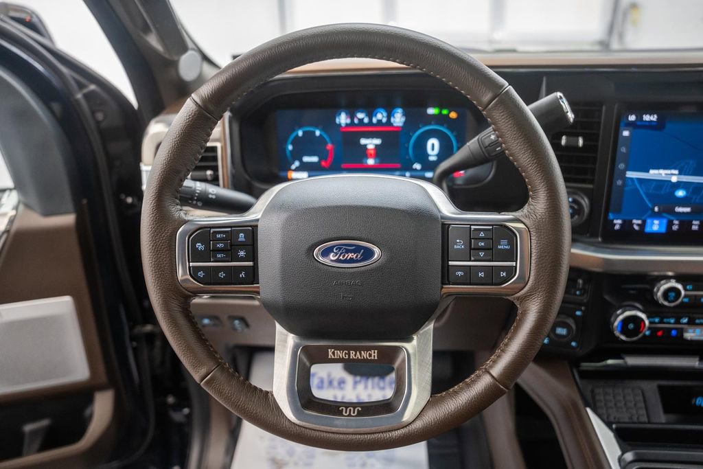 Certified 2025 Ford F250 King Ranch AWD/4WD image 39