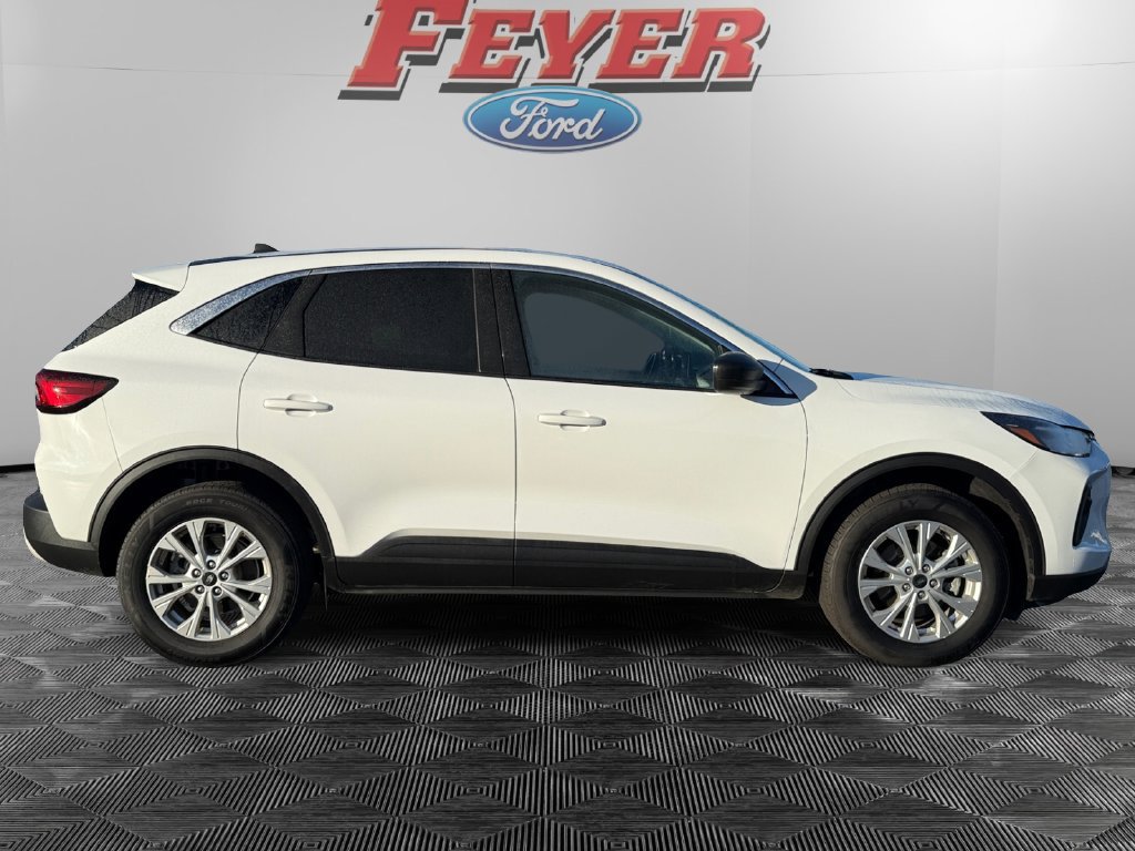 Certified 2023 Ford Escape Active AWD/4WD image 6
