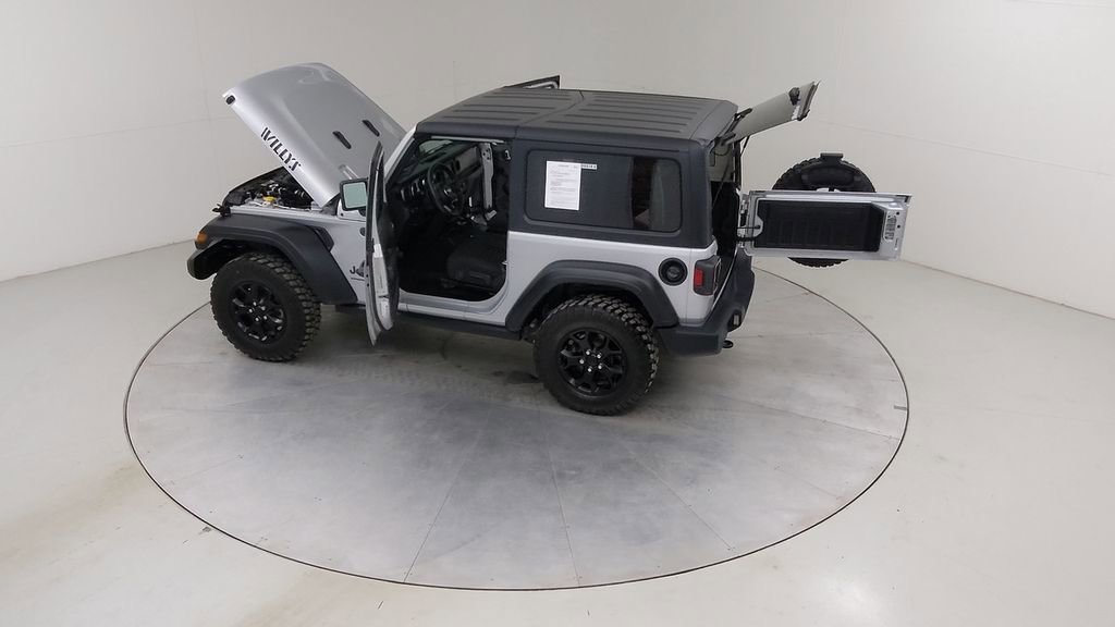 Used 2023 Jeep Wrangler Willys AWD/4WD image 48