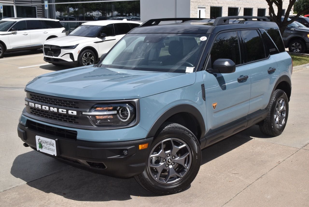 Certified 2023 Ford Bronco Sport Badlands AWD/4WD image 40