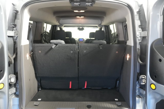 Certified 2022 Ford Transit Connect XLT w/ Trailer Tow Package FWD image 25