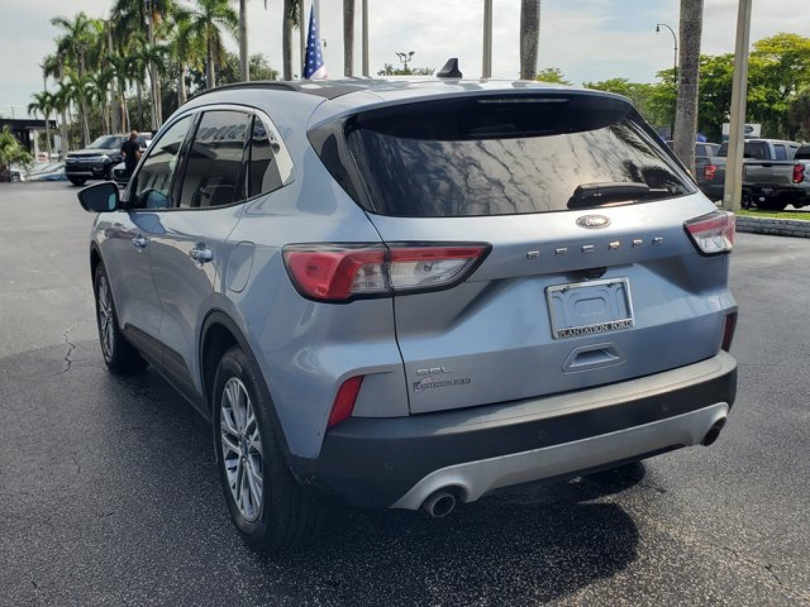 Certified 2022 Ford Escape SEL FWD image 5