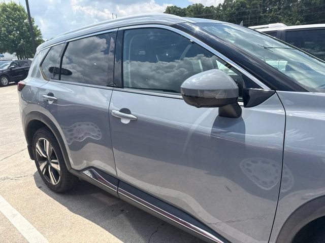Used 2023 Nissan Rogue SL w/ SL Premium Package FWD image 11
