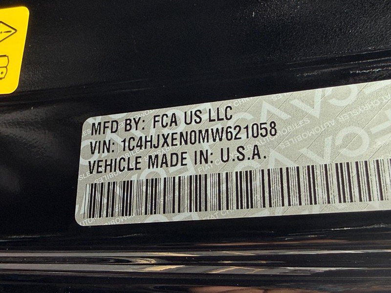 Used 2021 Jeep Wrangler Unlimited Sahara AWD/4WD image 32