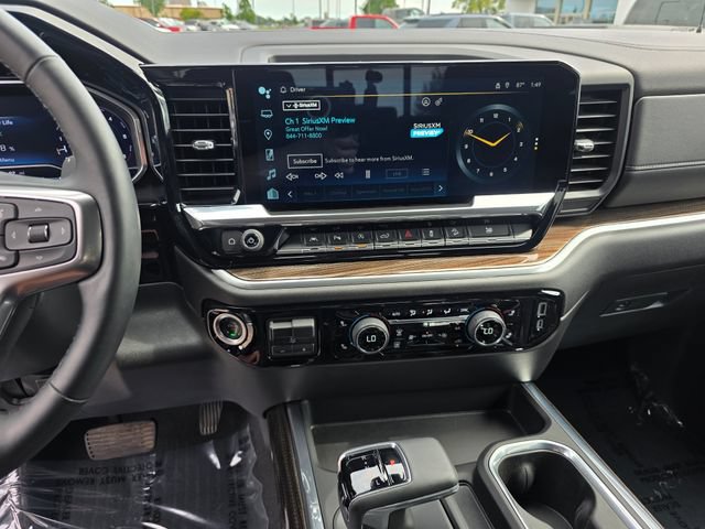 Used 2024 Chevrolet Silverado 1500 LT AWD/4WD image 22