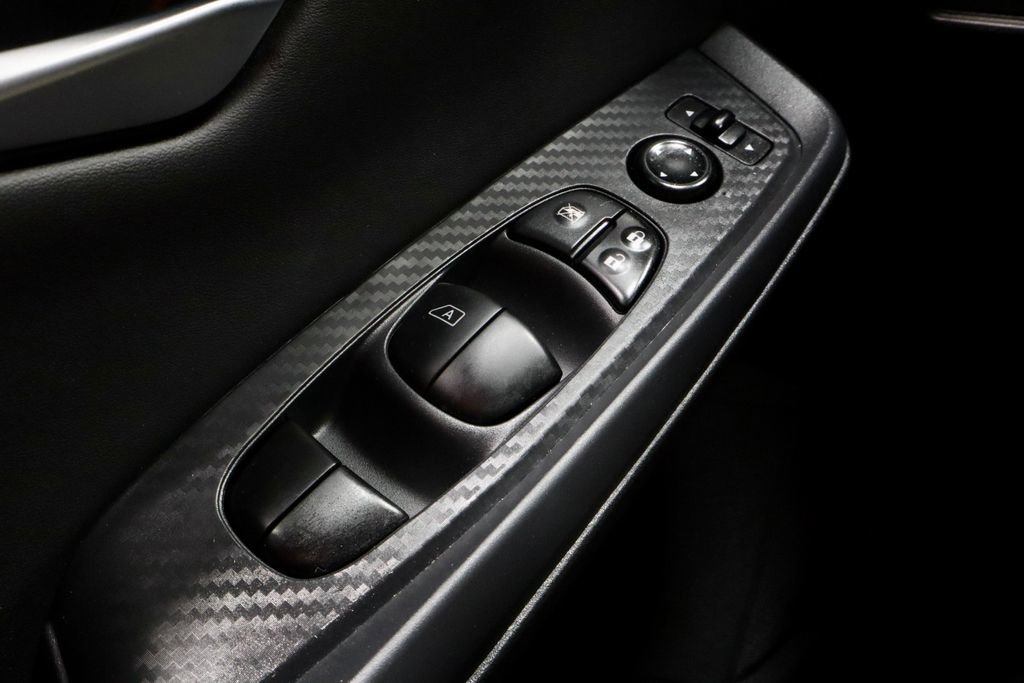 Used 2025 Nissan Sentra SV w/ All-Weather Package image 25