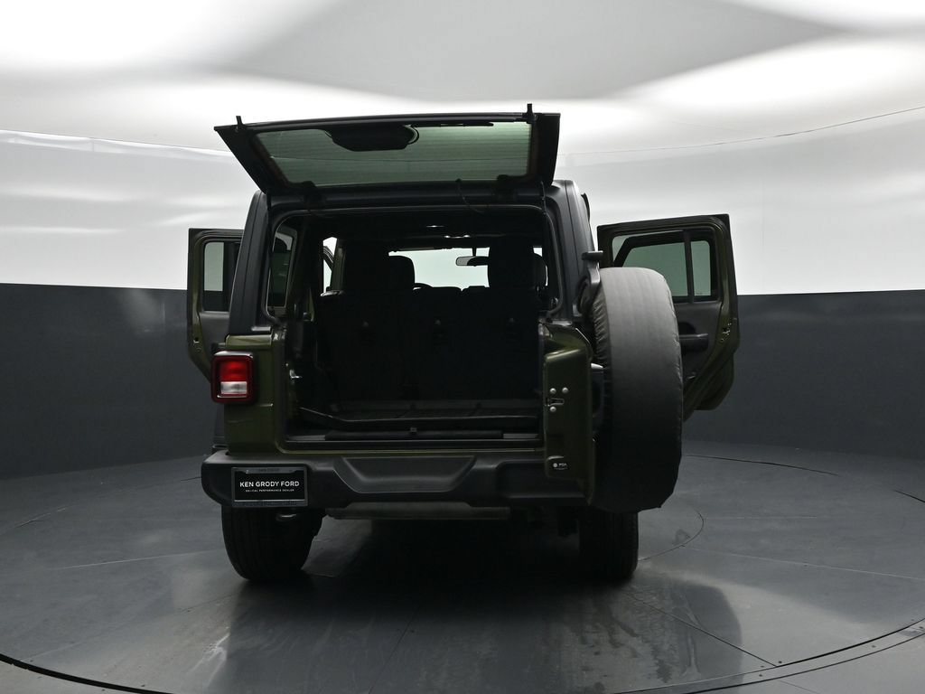 Used 2021 Jeep Wrangler Unlimited Sport AWD/4WD image 31