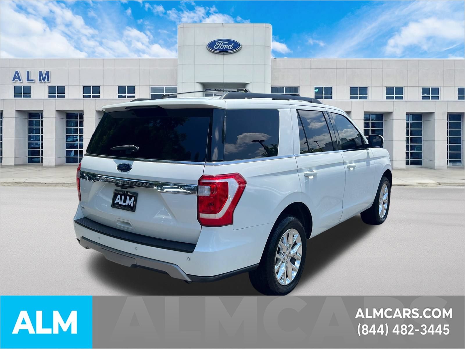 Certified 2021 Ford Expedition XLT RWD image 5