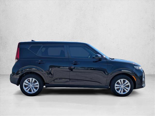 Used 2020 Kia Soul LX FWD image 4