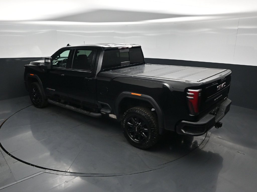Used 2024 GMC Sierra 2500 AT4 w/ Technology Package AWD/4WD image 39