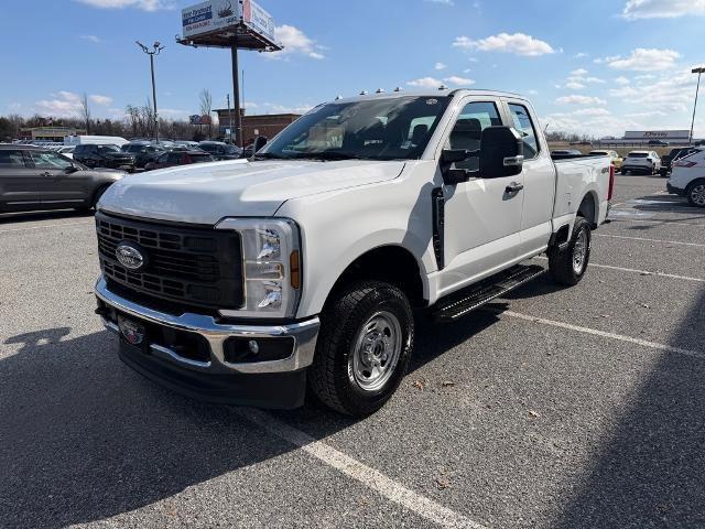 Certified 2024 Ford F250 XL w/ XL Chrome Package image 4