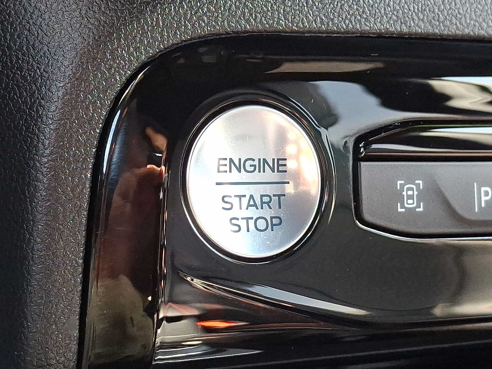 Certified 2023 Ford Escape ST-Line Elite AWD/4WD image 26
