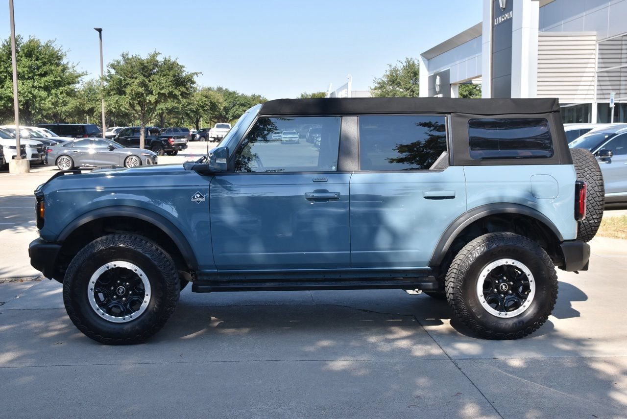 Certified 2023 Ford Bronco Outer Banks w/ Sasquatch Package AWD/4WD image 12