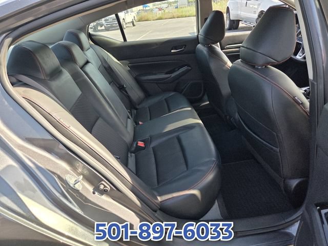 Used 2024 Nissan Altima 2.5 SR FWD image 14
