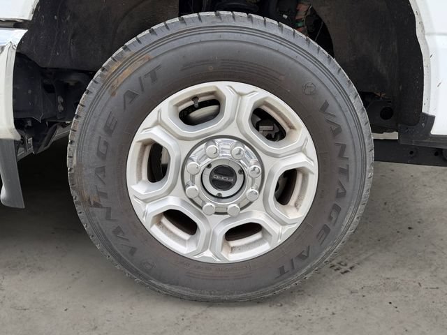 Certified 2025 Ford F250 XLT AWD/4WD image 14