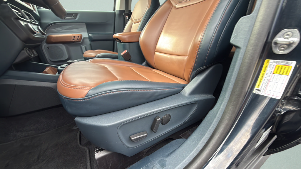 Certified 2022 Ford Maverick Lariat w/ Lariat Luxury Package FWD image 27