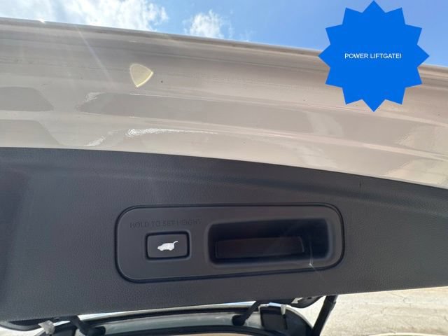Used 2024 Acura MDX w/ Technology Package FWD image 31