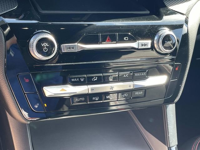 Certified 2023 Ford Explorer ST-Line w/ Class IV Trailer Tow Package image 33