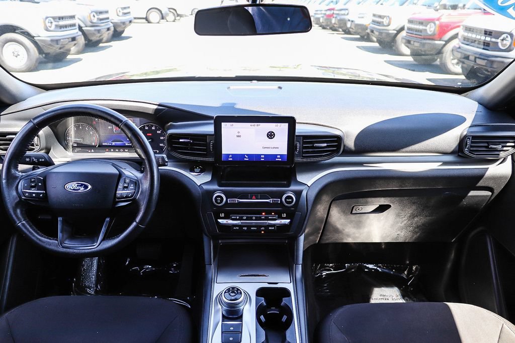 Certified 2020 Ford Explorer XLT RWD image 17