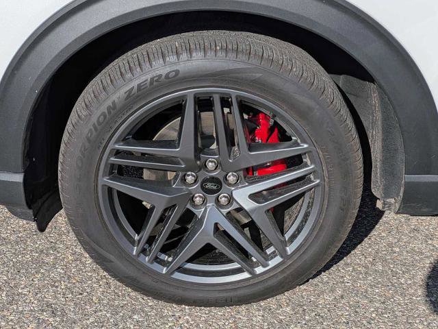 Certified 2025 Ford Explorer ST AWD/4WD image 12