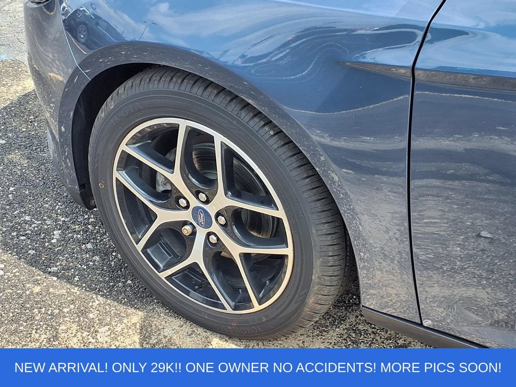 Certified 2018 Ford Focus SEL FWD image 27