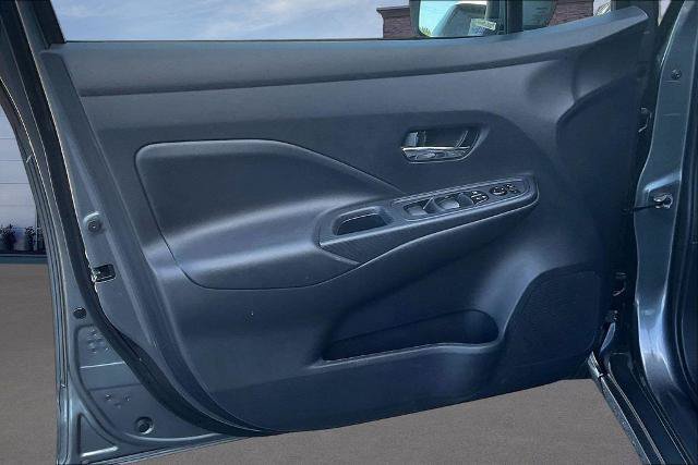 Used 2025 Nissan Versa SV FWD image 19
