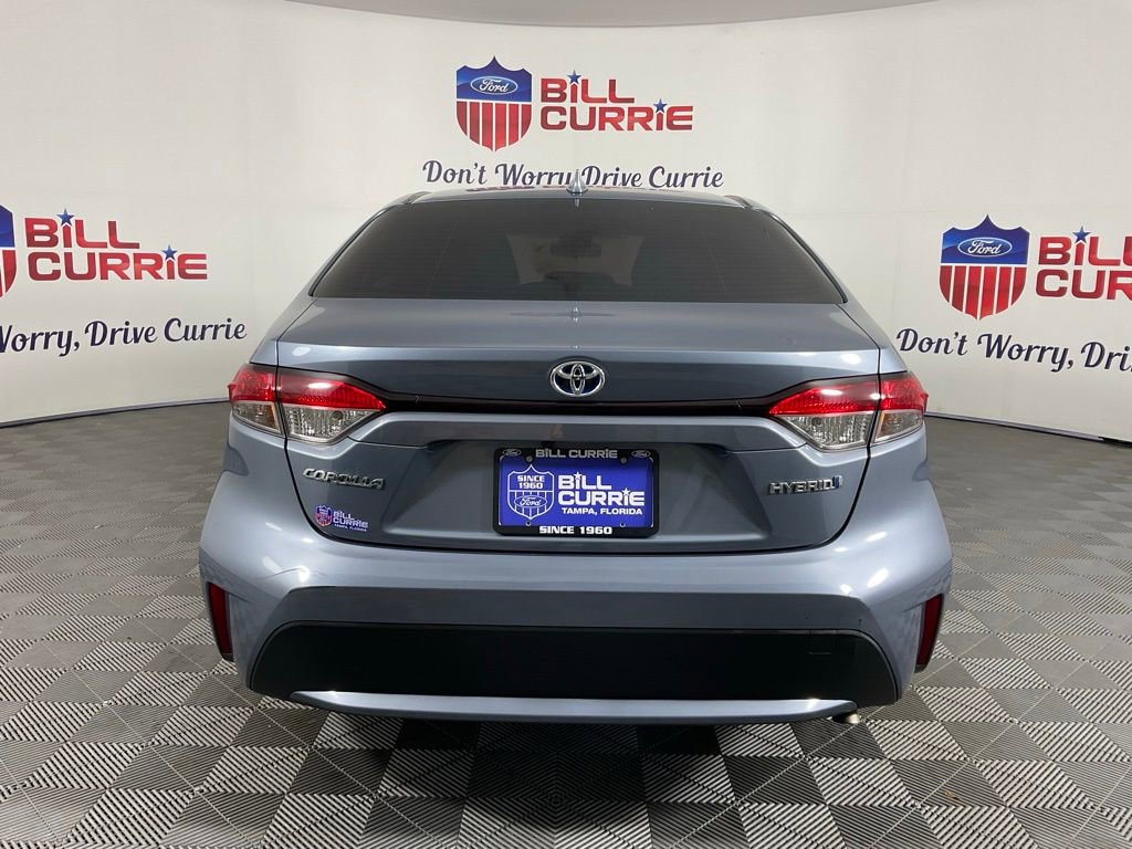 Used 2021 Toyota Corolla LE FWD image 4