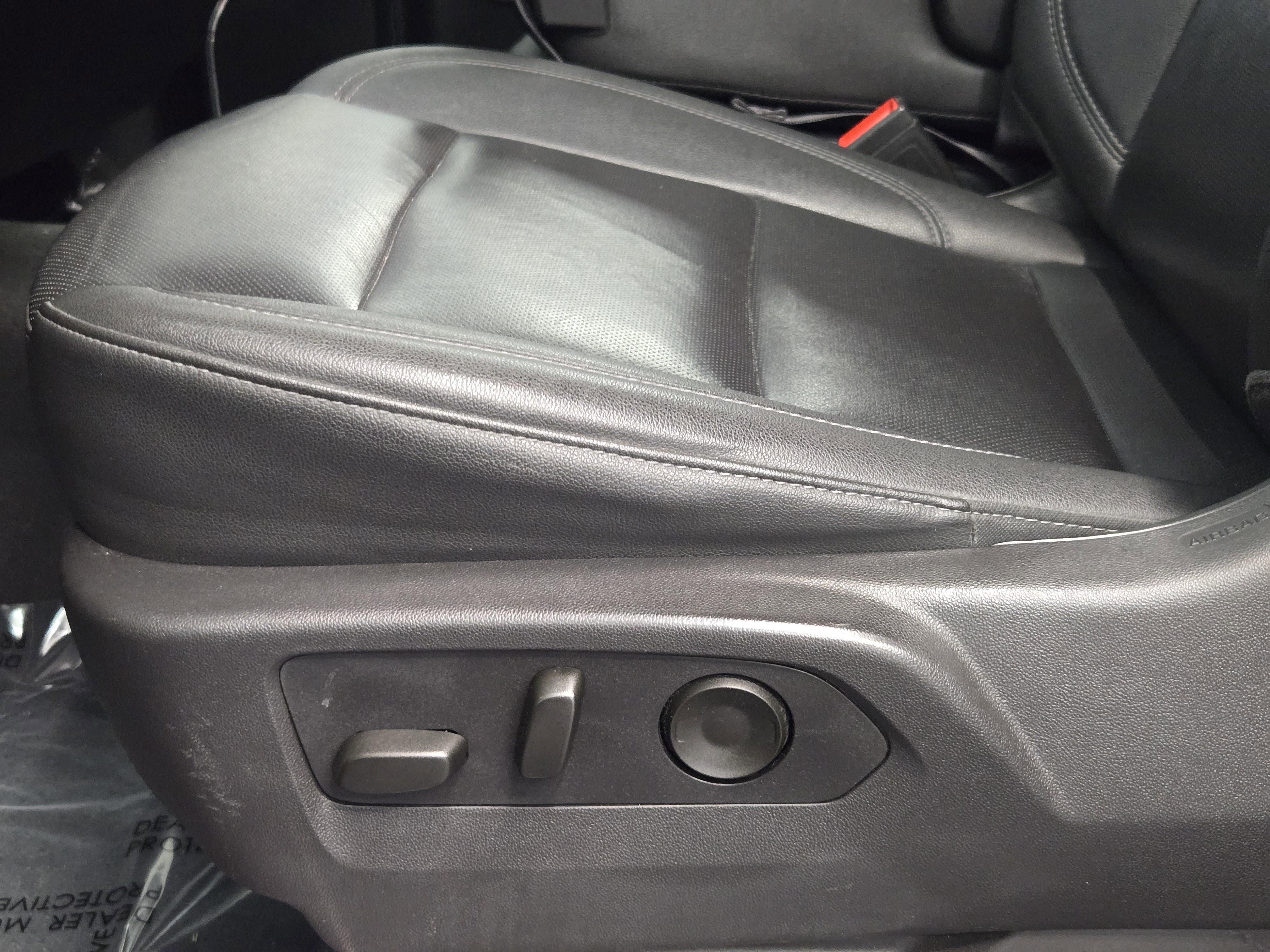 Used 2024 GMC Sierra 1500 SLT RWD image 25