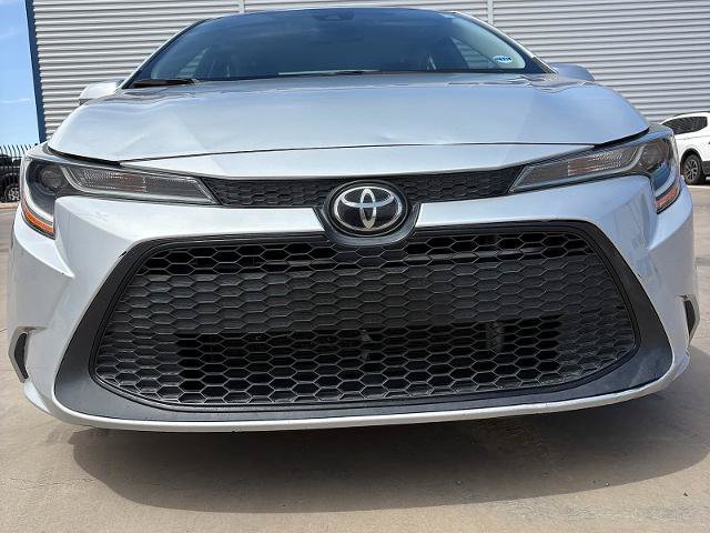 Used 2022 Toyota Corolla LE FWD image 9