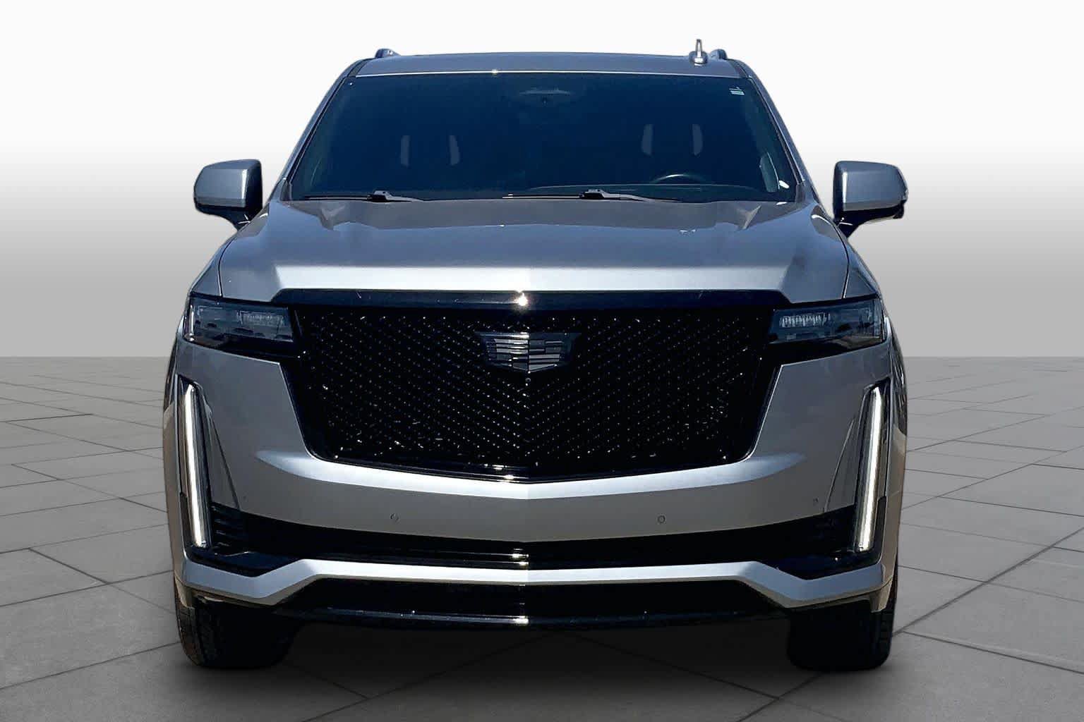 Used 2023 Cadillac Escalade Sport Platinum AWD/4WD image 4