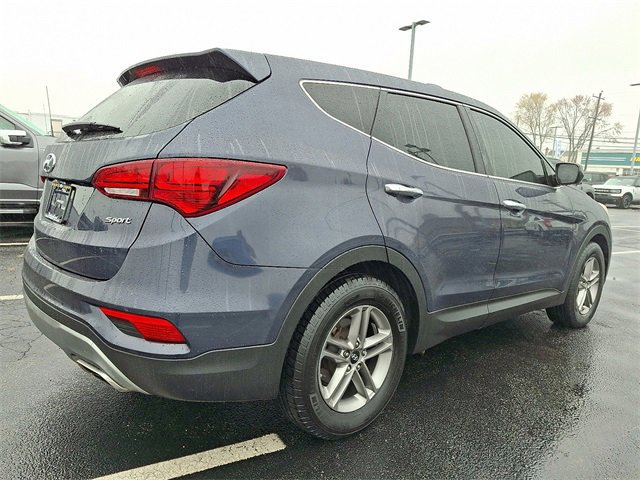 Used 2017 Hyundai Santa Fe Sport image 4