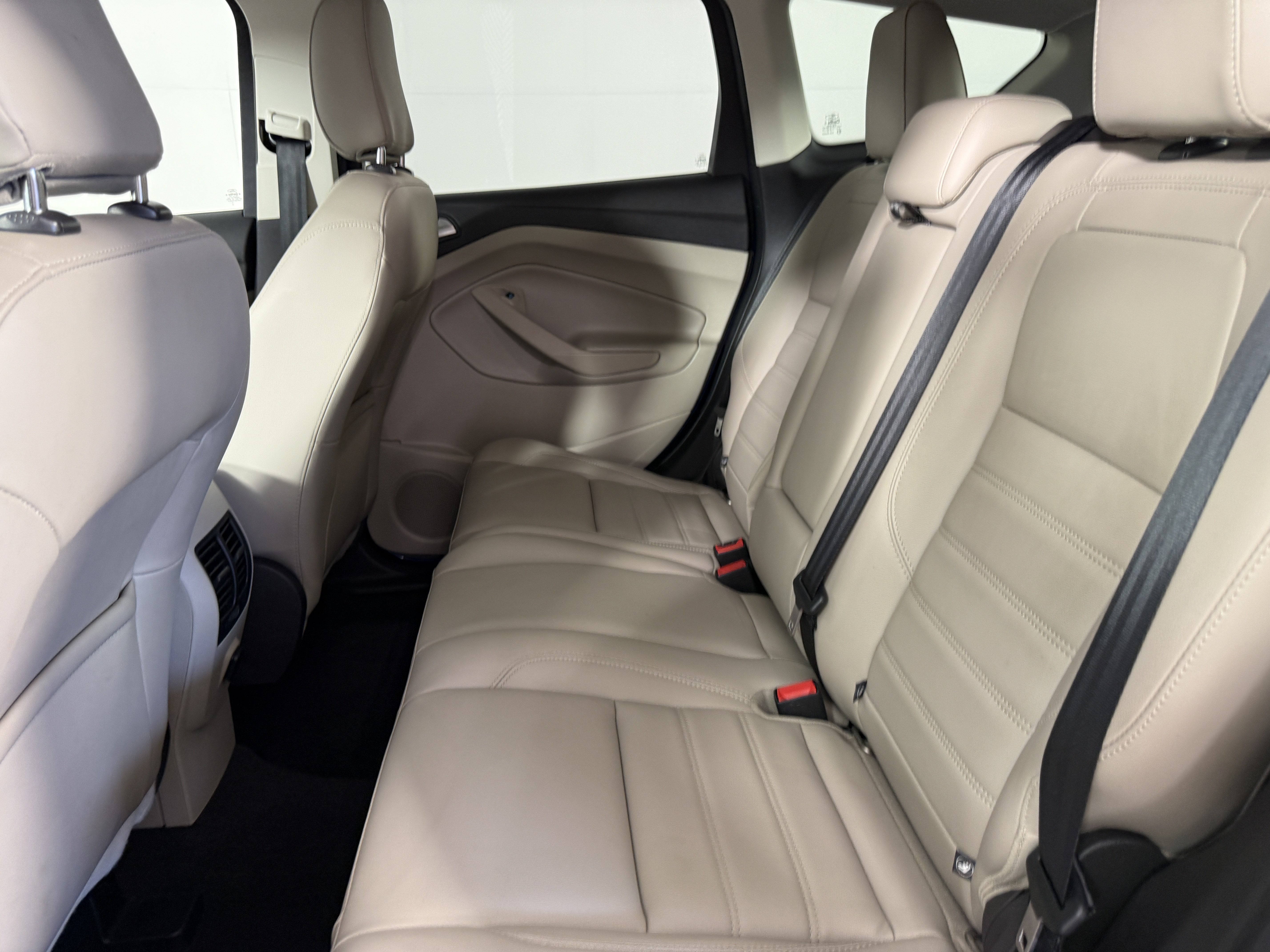 Certified 2019 Ford Escape SEL FWD image 14