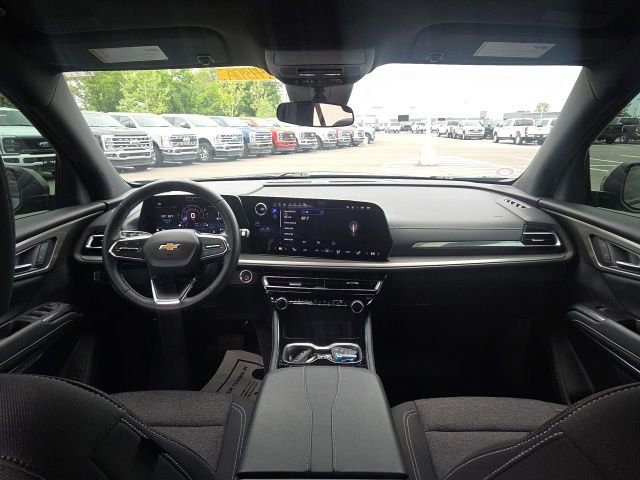 Used 2024 Chevrolet Traverse LT w/ LPO, Floor Liner Package FWD image 20
