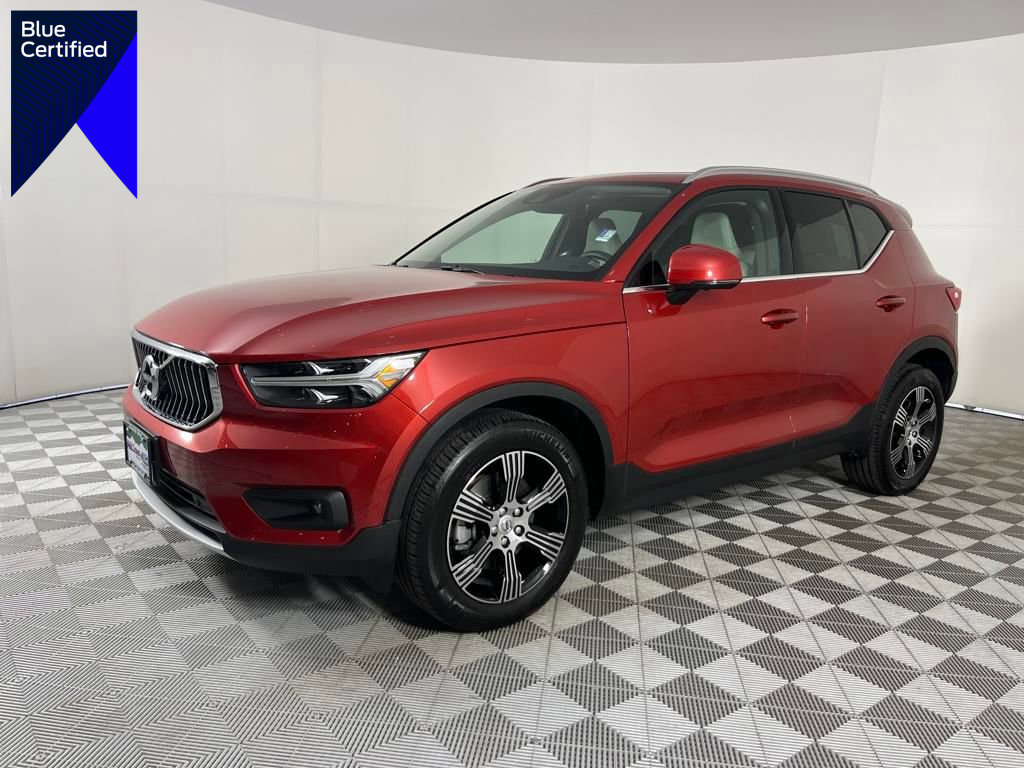 Used 2022 Volvo XC40 T5 Inscription