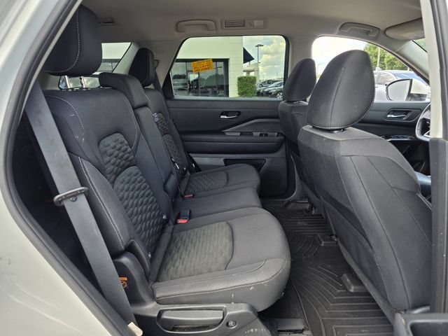 Used 2022 Nissan Pathfinder SV FWD image 28