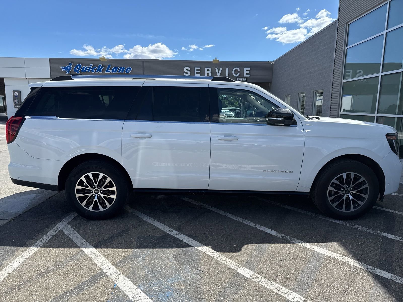 Certified 2025 Ford Expedition Max Platinum AWD/4WD image 6